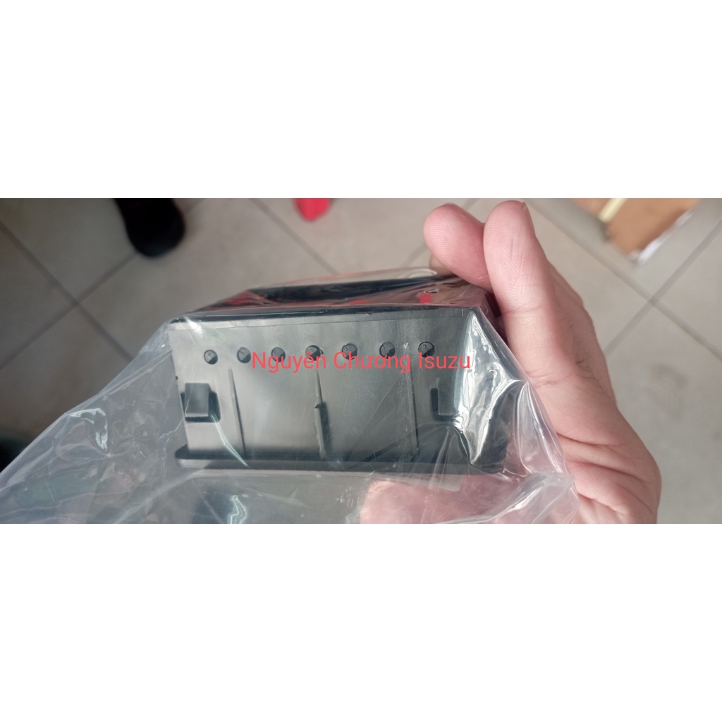 Cửa gió điều hòa trước xe Isuzu Hilander hàng chính hãng