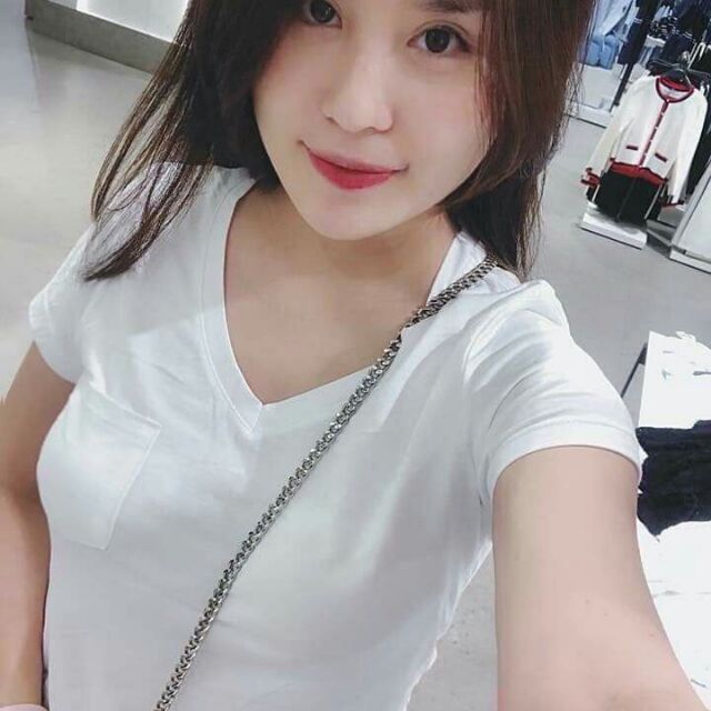 Áo cổ tim