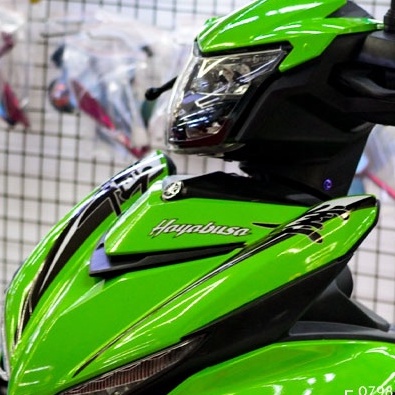 Tem Trùm Xe Máy Đẹp Nhất - Tem Exciter 150 Xanh Lá Mẫu Chữ Hán Mới Nhất