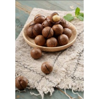 Hạt Macadamia Nứt Vỏ - Lâm Đồng 100% Organic