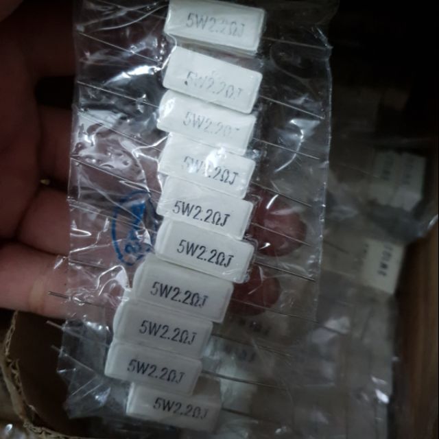 Trở sứ 2,2 ôm 5w giá bán 10 con - Điện Tử Duy Anh