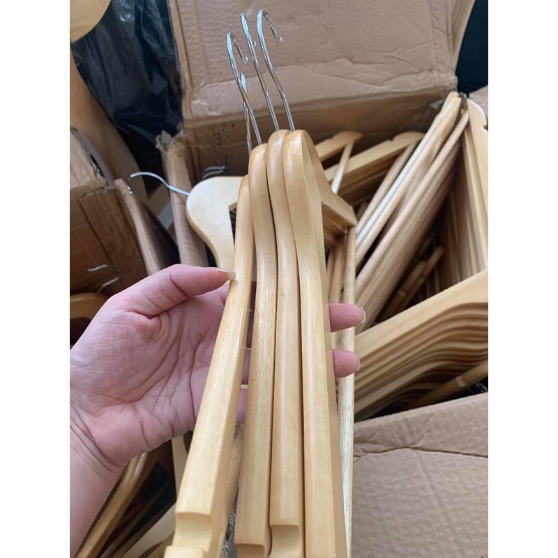 MÓC GỖ TAM GIÁC - MÓC GỖ VÀNG - MÓC TREO CHO SHOP