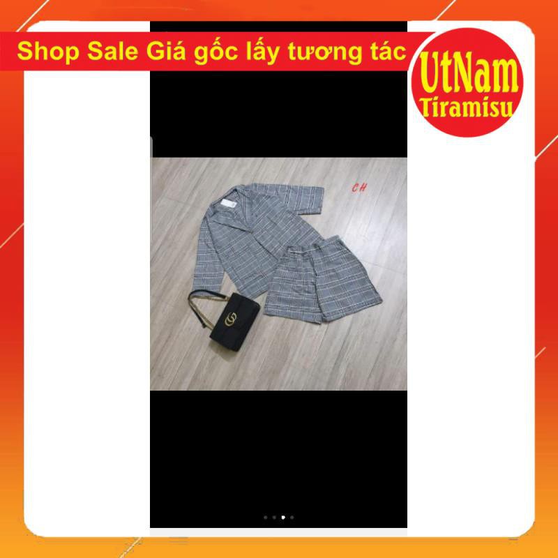 Sét vest đùi kẻ xám🎀 Sét đồ nữ kẻ caro🎀 có ảnh chụp thật SP | BigBuy360 - bigbuy360.vn