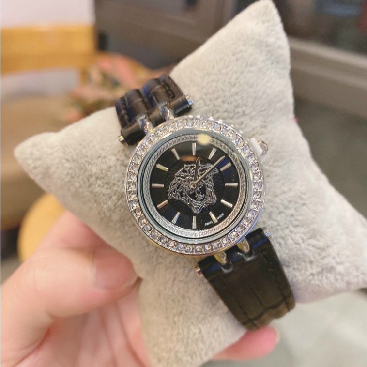 Đồng hồ Versace nữ dây da nhẹ nhàng thanh lịch