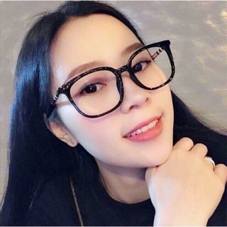(VIP) Gọng kính cận BR đen bóng.