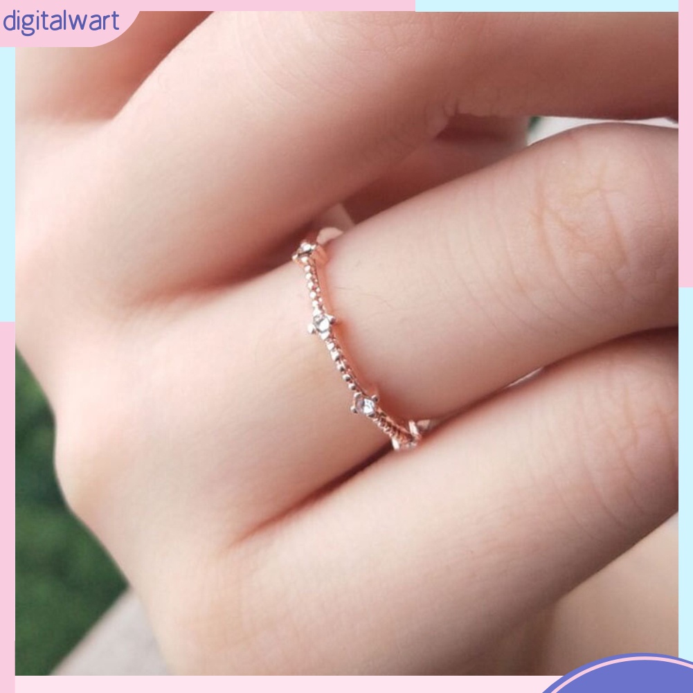 Nhẫn kim loại đính 4 viên kim cương nhân tạo thời trang cho nữ