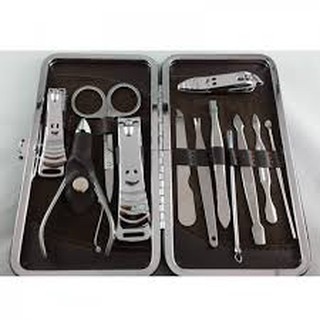 Bộ cắt móng tay móng chân 12 món