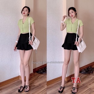 Áo len cổ tim dáng croptop hot hit
