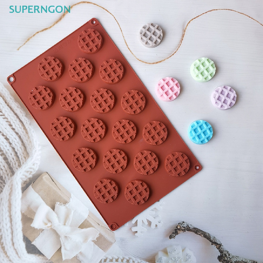 Khuôn Silicone 18 Ngăn Làm Bánh Waffle &amp; Socola DIY