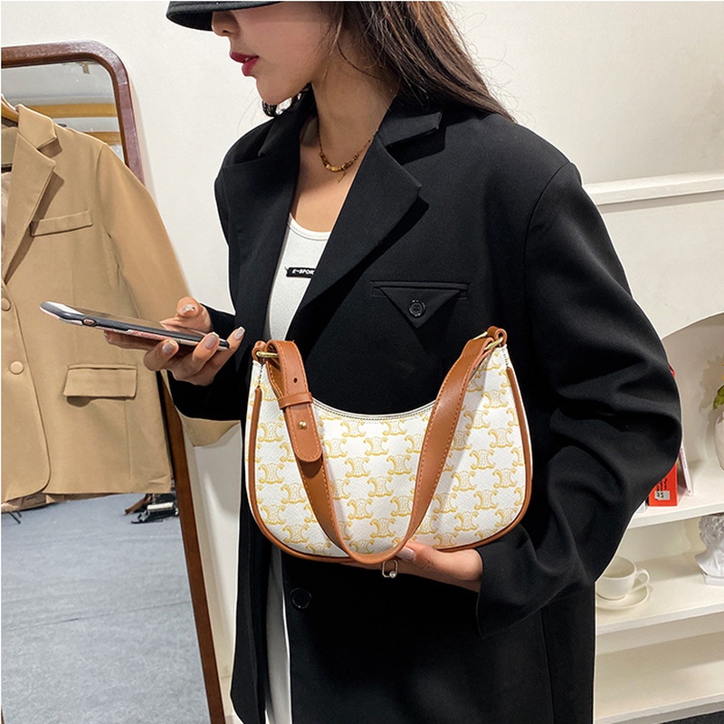 Túi Xách Đeo Vai/Xách Tay Kích Thước Nhỏ Hàng Mới Chất Lượng Cao Dễ Phối Đồ Dành Cho Bạn Nữ