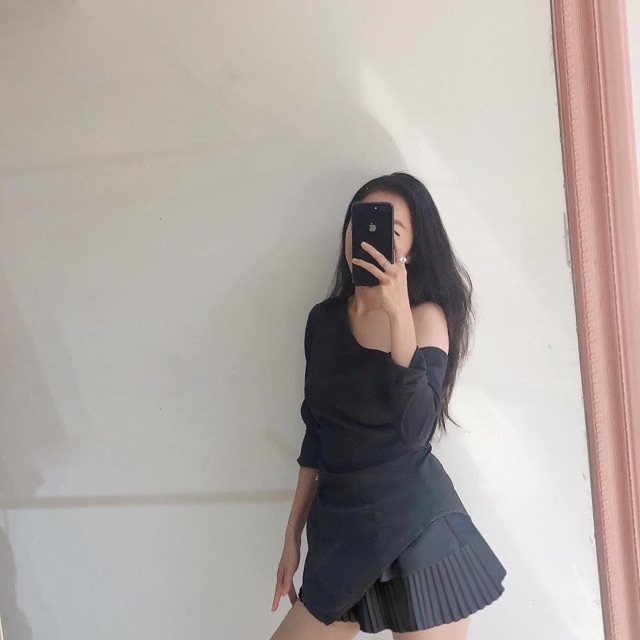 SET ÁO LỆCH CV TẦNG TRẮNG - ĐEN