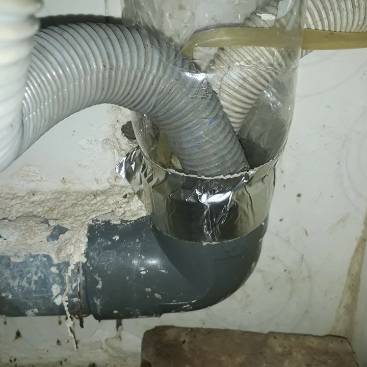 [FREESHIP] Keo dán CHỐNG THẤM đa năng cho tường, trần nhà, mái tôn, ống nước, bể nước, xô chậu, phao bơi, bể bơi 5*5CM