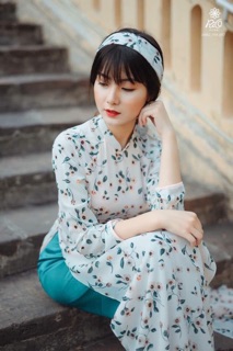 Bộ áo dài hoa cúc