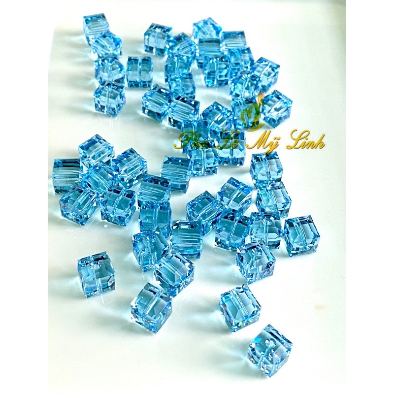 5 viên pha lê Swarovski vuông 6mm-8mm