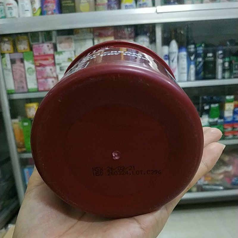 KEM Ủ SUÔN MỀM BÓNG MƯỢT VÀ PHỤC HỒI TÓC KELLA ĐỎ 500ML_CHÍNH HÃNG