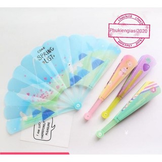 Quạt nhựa xếp cầm tay GIAO MẪU NGẪU NHIÊN
