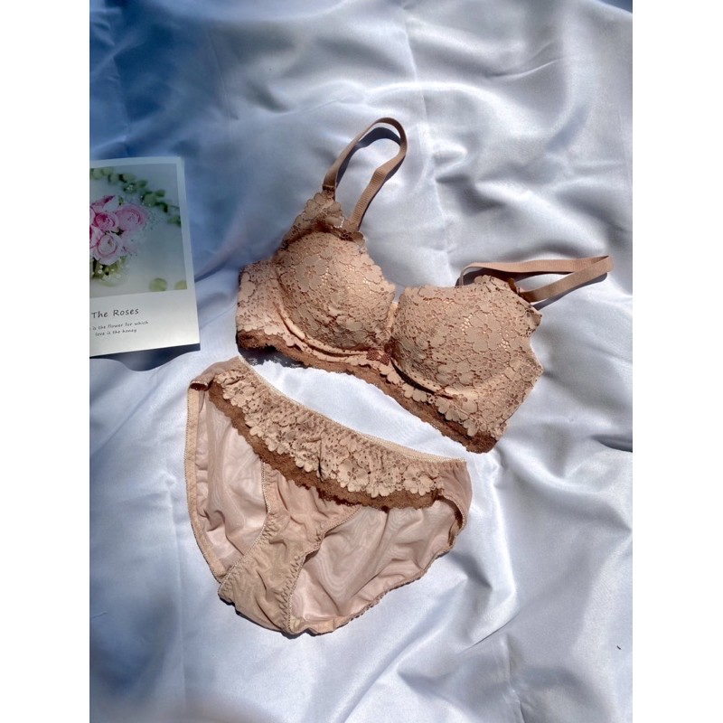 Áo lót fussy flower -có kèm quần - RUBYCHARM-BG-693577-2880 | BigBuy360 - bigbuy360.vn