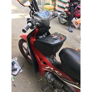 Thùng giữa Sirius xăng cơ / Sirius Fi mẫu thùng givi  G12N kèm pát gắn cho Sirius Fi