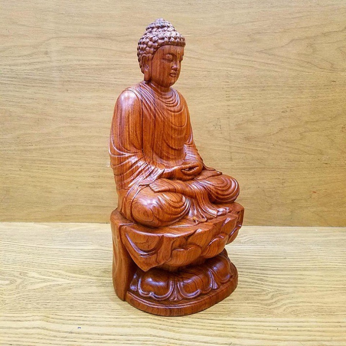 tượng phật thích ca mâu ni