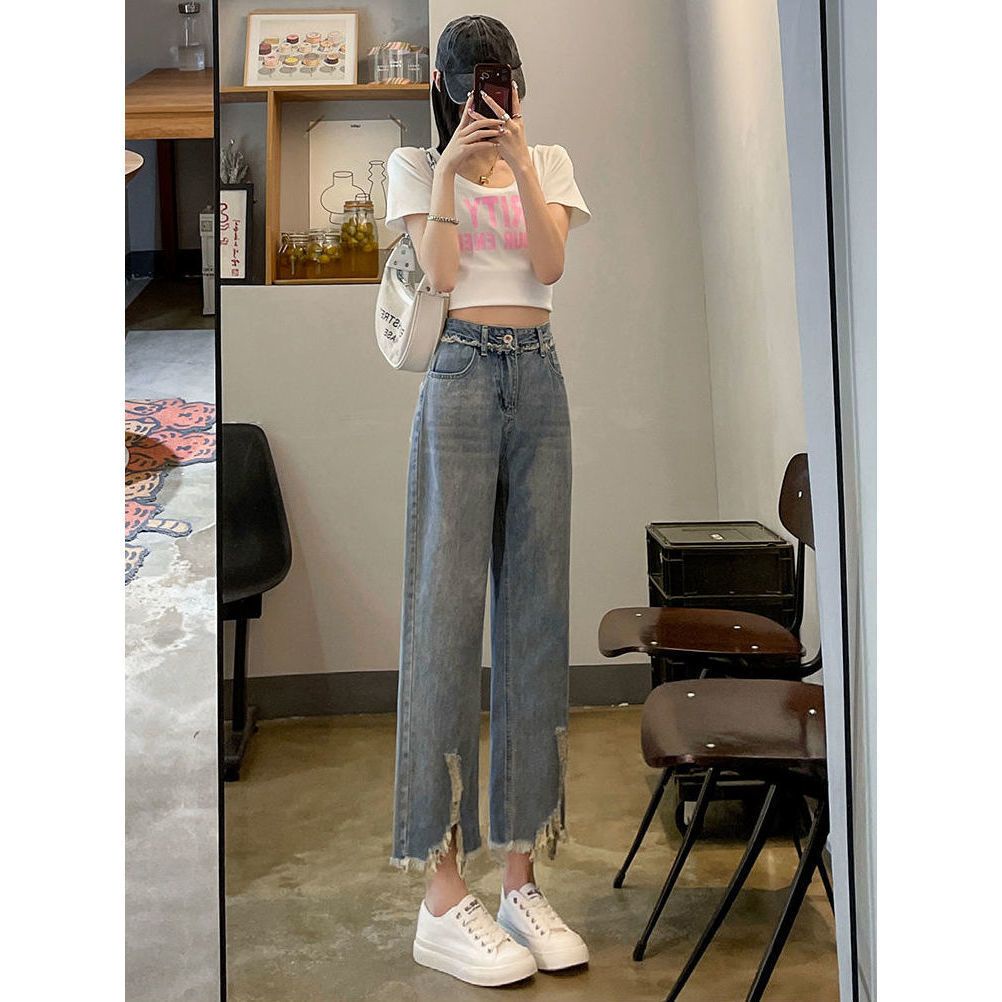 Quần Jeans Nữ Lưng Cao Dáng Rộng Rách Gối Cá Tính