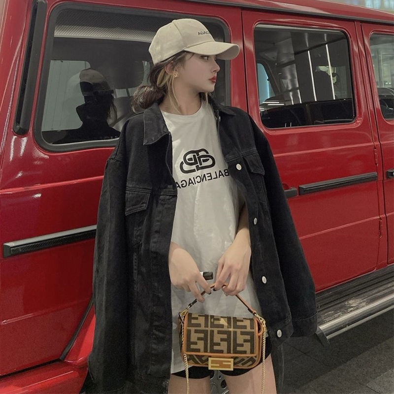 Áo khoác bò balen đính đá lưng