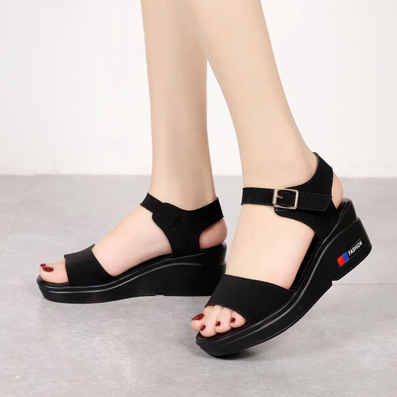 ▶ Giày Sandal Đế Xuồng Dày Quai Dán 20 Kiểu Retro Thời Trang Mùa Hè Dễ Phối Đồ Cho Nữ .