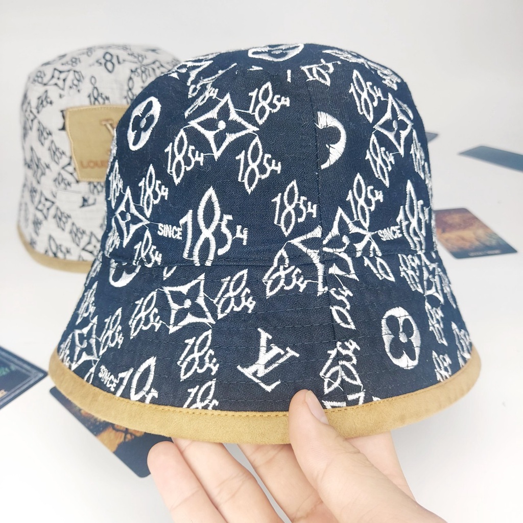 Nón vành , Mũ bucket tròn LV logo da lộn họa tiết đẹp from 56 - 58  có 2 màu
