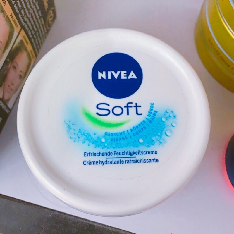 Kem dưỡng Nivea soft 200ml