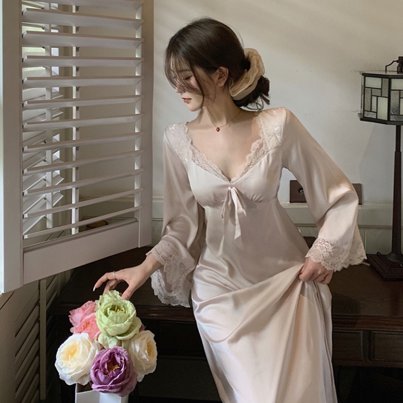 Bộ Đồ Ngủ Tay Dài Cổ Chữ V Có Đệm Ngực Thời Trang Pháp Hàng Mới 2022