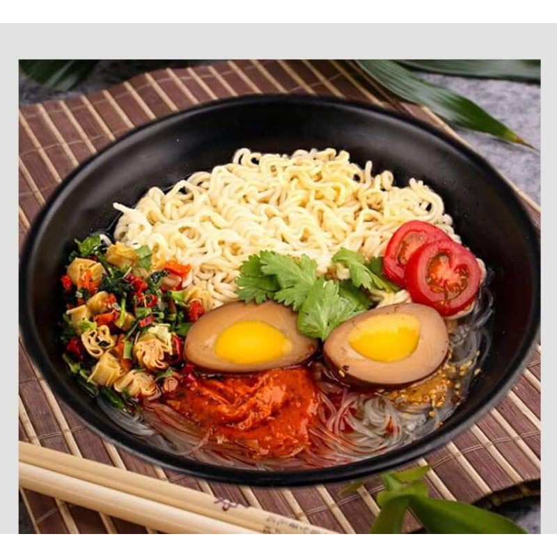 HỦ TIẾU MÌ TRỨNG TRUNG HOA