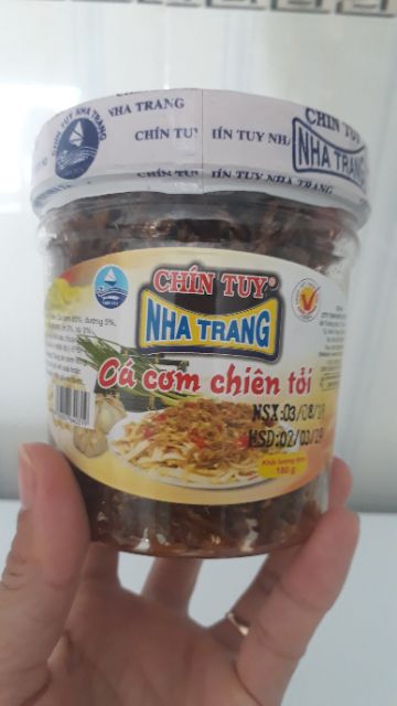 1 hũ cá cơm chiên tỏi Chín Tuy. Cá cơm chiên tỏi đặc sản Nha Trang | BigBuy360 - bigbuy360.vn