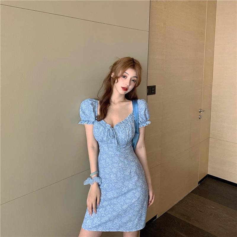 Đầm hoa tay phồng cổ vuông thời trang cho nữ