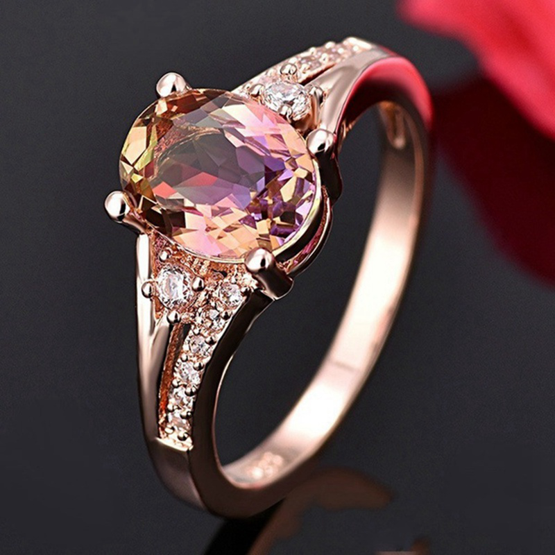 Nhẫn đính hôn đính hạt đá tự nhiên