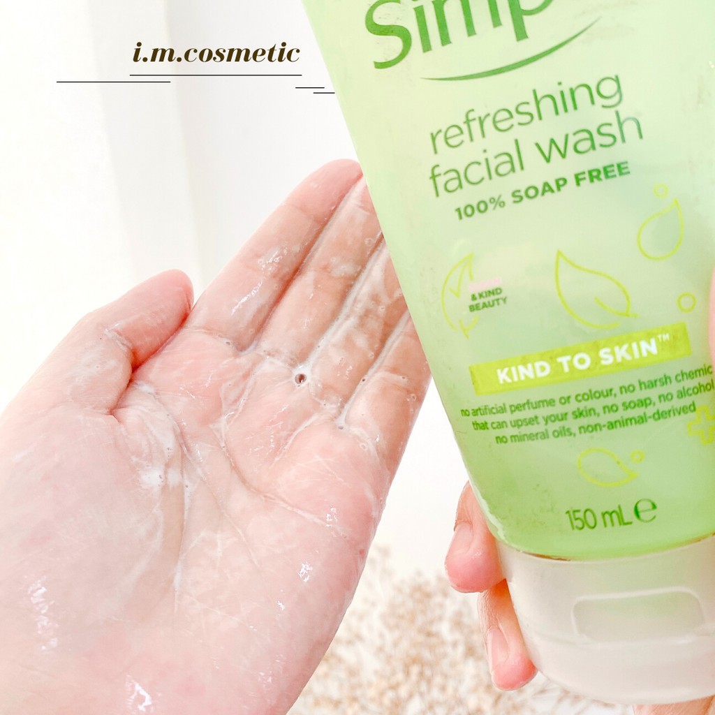 Sữa Rửa Mặt Simple Gel Kind To Skin Refreshing Facial Wash Gel 150ml