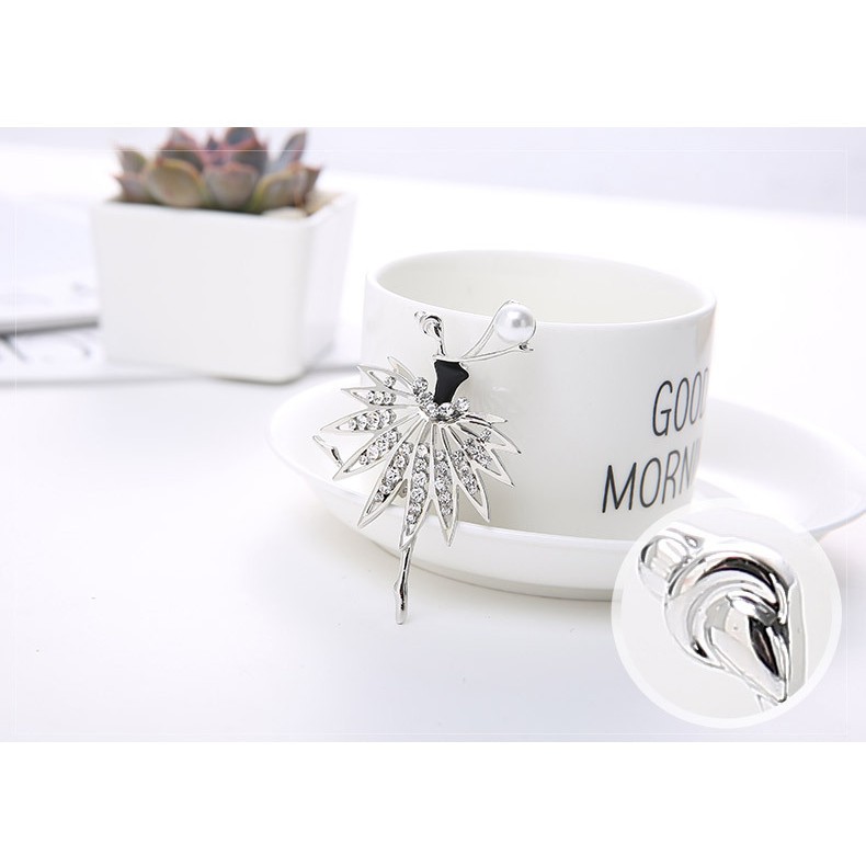 Cài áo thời trang Vintage dễ thương cô gái múa ballet GC289