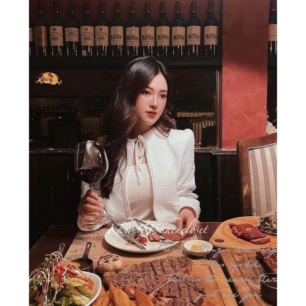Set 3 món dạ trắng áo khoác cột nơ chân váy