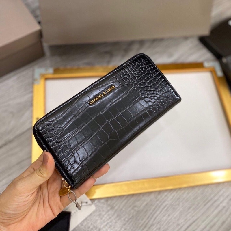 VÍ C N K VÂN DA RẮN SIZE 20