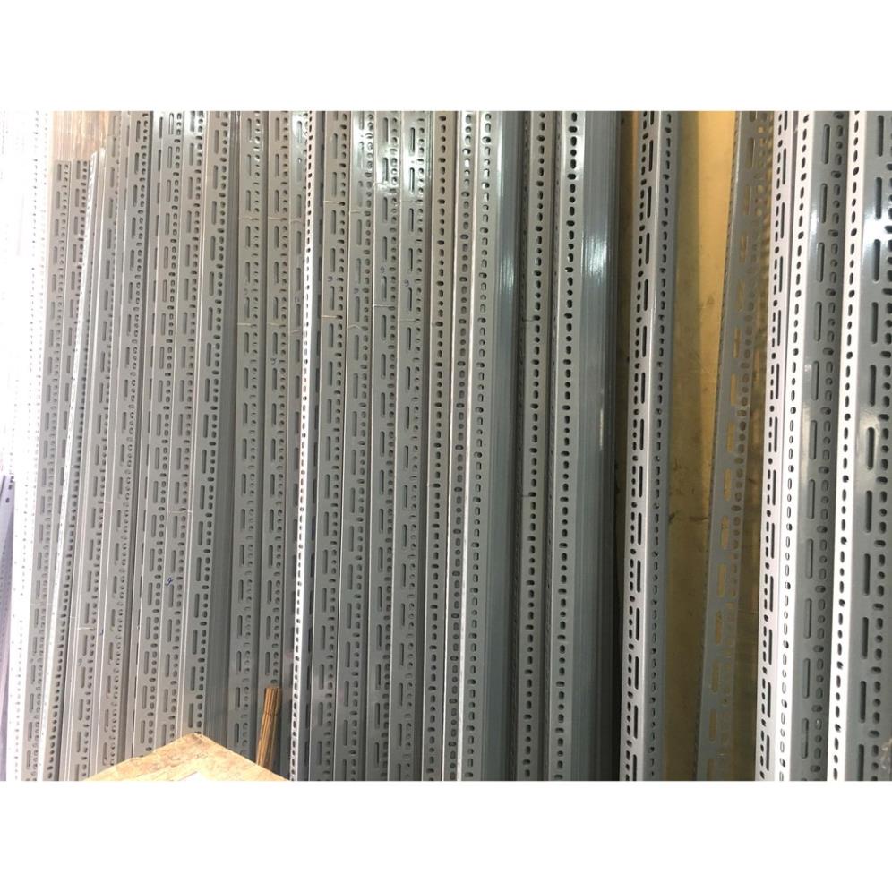 Thanh sắt V lỗ đa năng V4x4cm dài 150cm
