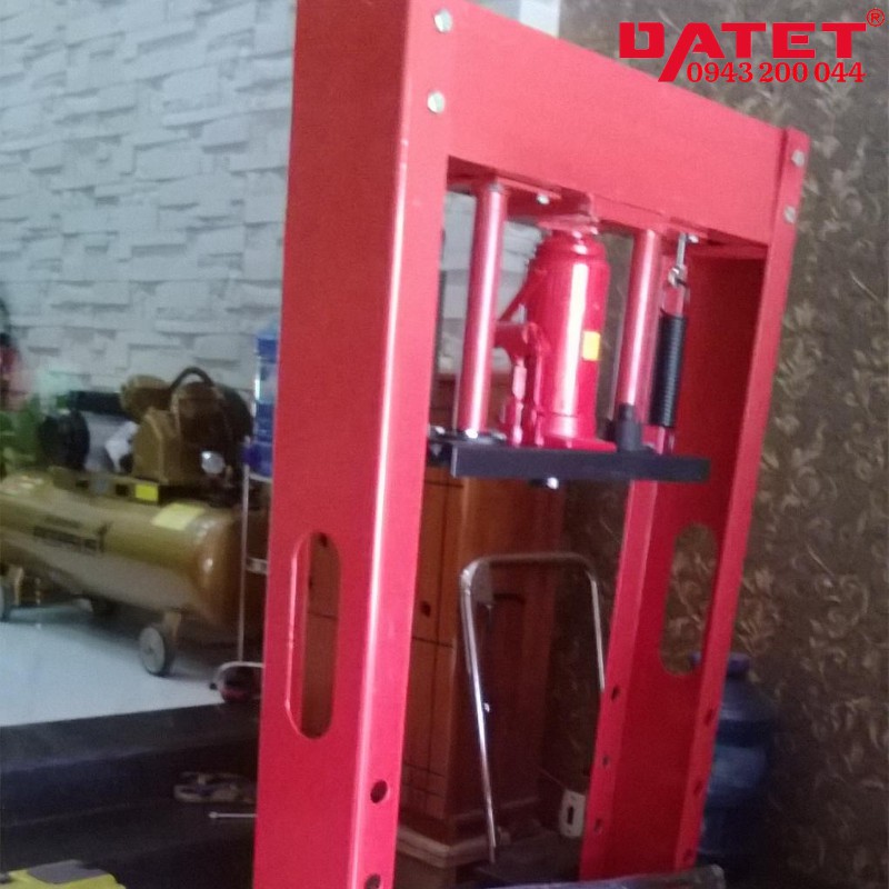 Máy ép thủy lực 20 tấn Torin Y20003