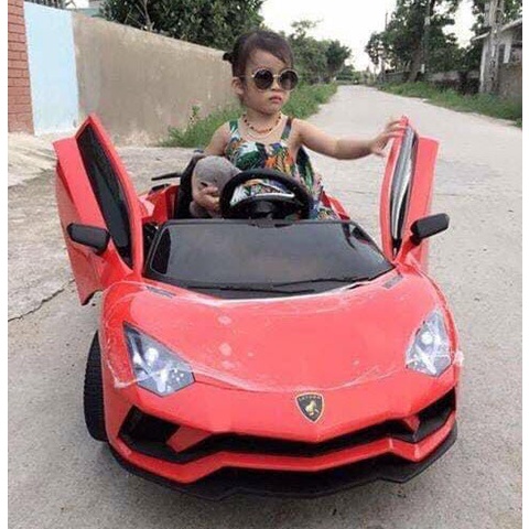 Xe ô tô điện trẻ em LT998 ⚡TẶNG MIC⚡dáng Lamborghini sang chảnh cho bé 1-8 tuổi, có điều khiển và tự lái, đèn nhạc vui