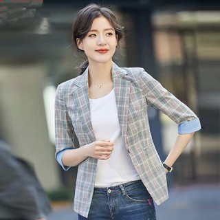 🌺Người bán hàng khuyến nghị chất lượng tốt🌺M-3xl Kẻ Sọc Nhỏ Phù Hợp Với Áo Khoác Thời Trang Phiên Bản Hàn Quốc Kẻ Sọc Tay Ba Phần Tư Phù Hợp Với Nhỏ 9527