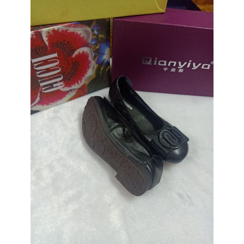 giầy bệt da thật