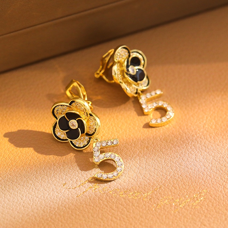 [Jiudolan] Khuyên Tai Hoa Trà Nhỏ Không Cần Khoan Lỗ Đính Đá Zircon Phong Cách Mới Sang Trọng Cho Nữ