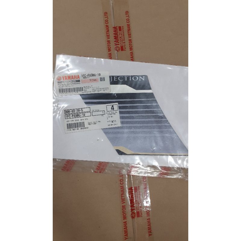 Tem yếm 32 xe đen 1121 Sirius Fi