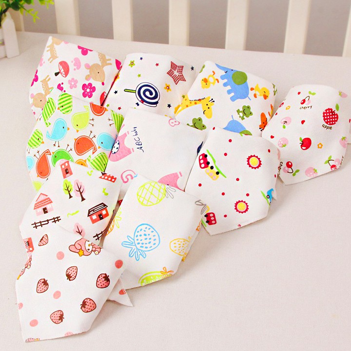 Khăn yếm tam giác chất cotton 2 lớp dày dặn cho bé 0-4 tuổi cúc bấm 2 nấc tiện lợi đủ họa tiết đáng yêu BBShine - SS007