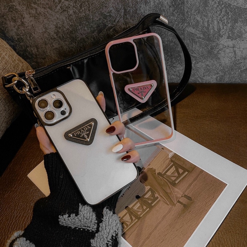 Ốp viền màu logo prada nổi