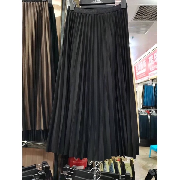 Chân váy xếp ly dáng dài 82cm