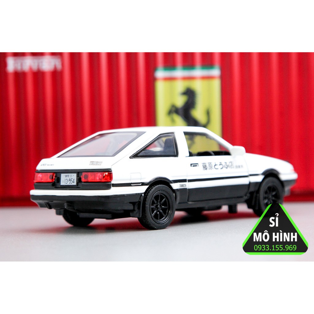 Mô hình xe Toyota AE86 Trueno Apex Hatchback Initial D 1:32