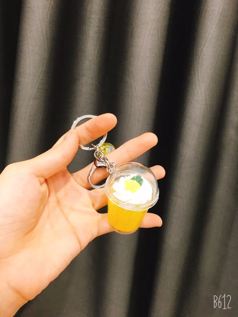 Móc khoá trà sữa siêu yêu