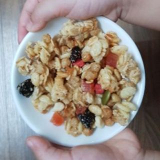NGŨ CỐC CALBEE NHẬT GÓI ĐỎ